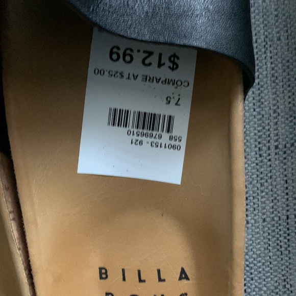 NWT Billabong slides/sandals - Picture 2 of 3